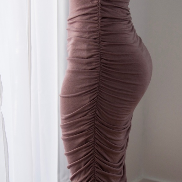 New Ivory White Midi Dress - Picture 6 of 8